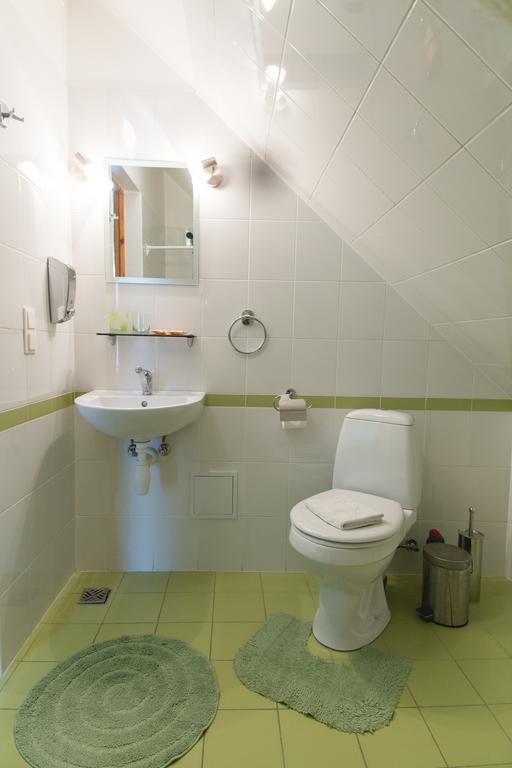 Hotel Viesu Maja Janis Madona Zimmer foto